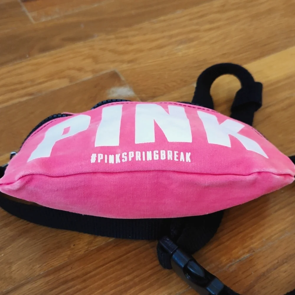 PINK Victorias Secret stylish functional